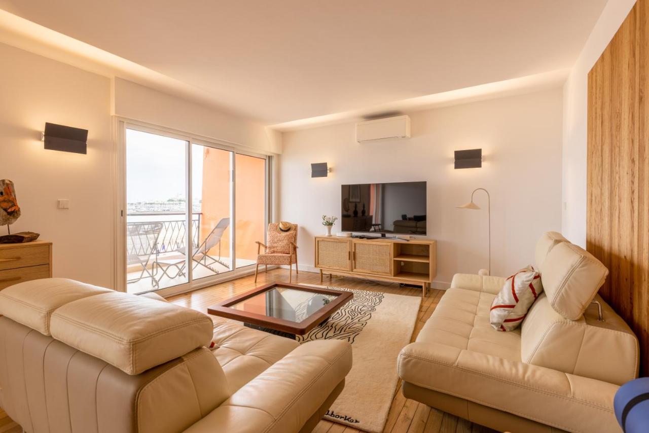 La Perriniere Appartement Face Mer 鲁瓦扬 外观 照片