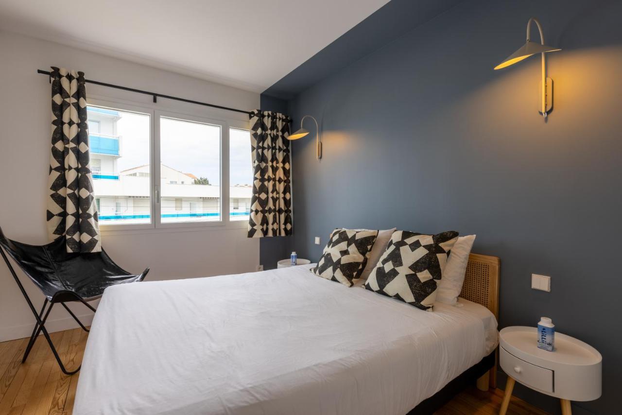 La Perriniere Appartement Face Mer 鲁瓦扬 外观 照片