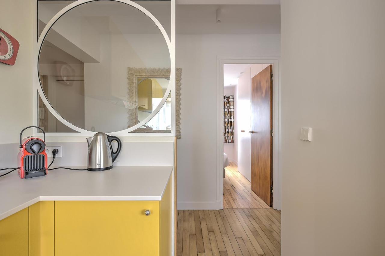 La Perriniere Appartement Face Mer 鲁瓦扬 外观 照片