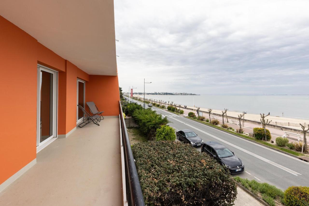 La Perriniere Appartement Face Mer 鲁瓦扬 外观 照片
