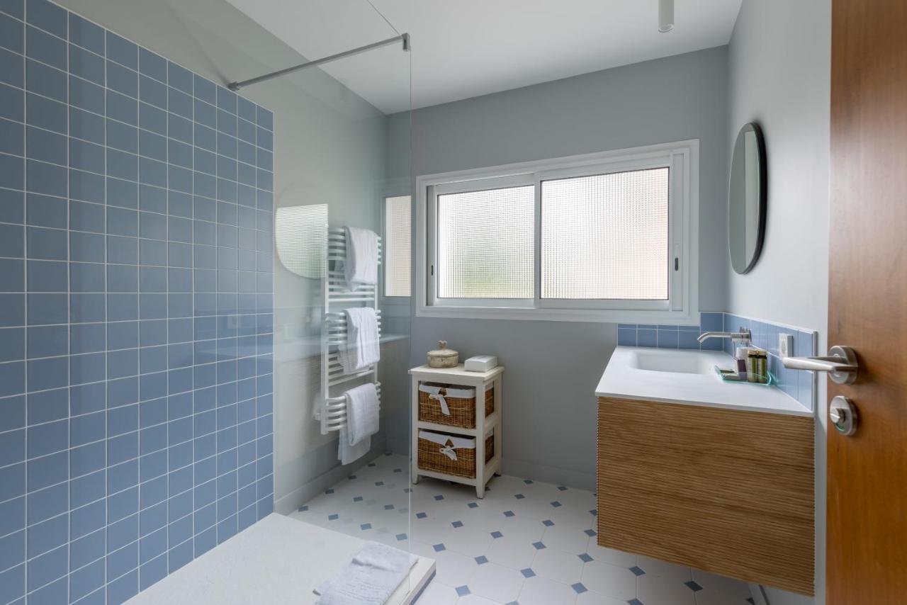 La Perriniere Appartement Face Mer 鲁瓦扬 外观 照片