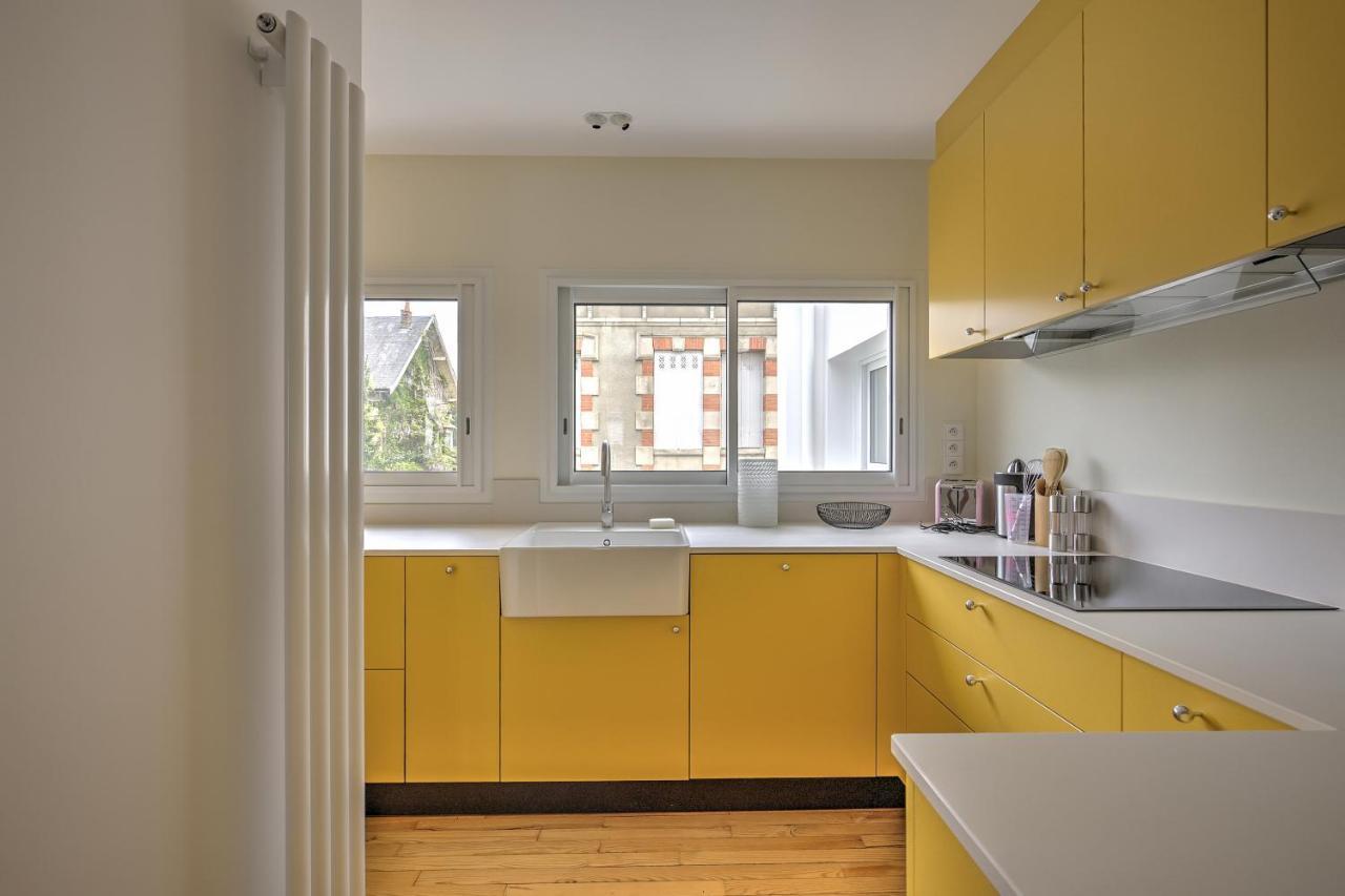 La Perriniere Appartement Face Mer 鲁瓦扬 外观 照片